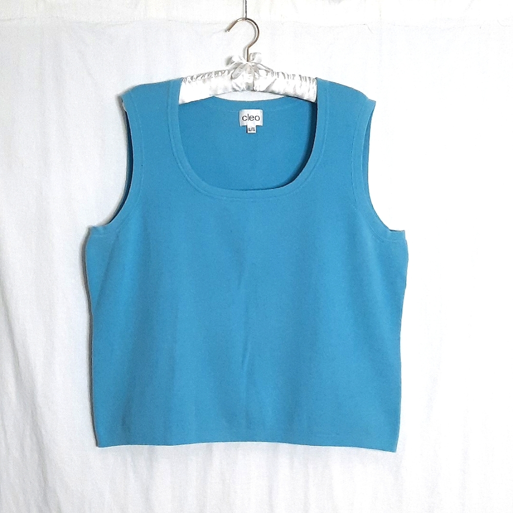 CLEO Knit Tank, Vest, Scoop Neck, Pullover